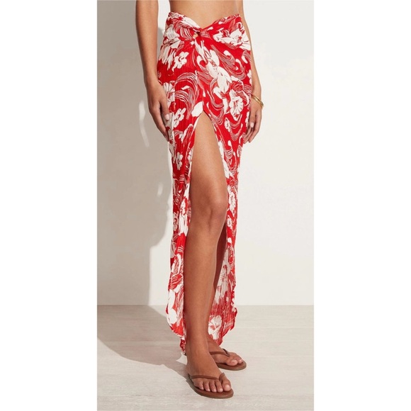 Faithfull the Brand Lulu Maxi Skirt Camara Floral Print Red, size 6 - Picture 1 of 7